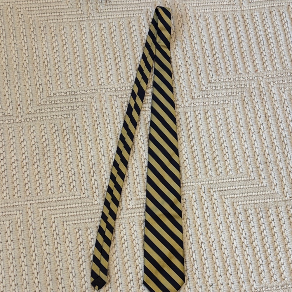 Brooks Black and Gold Diagonal Stripe Men's Tie